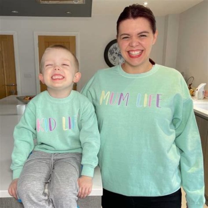 LadBabyMum - Age, Family, Bio