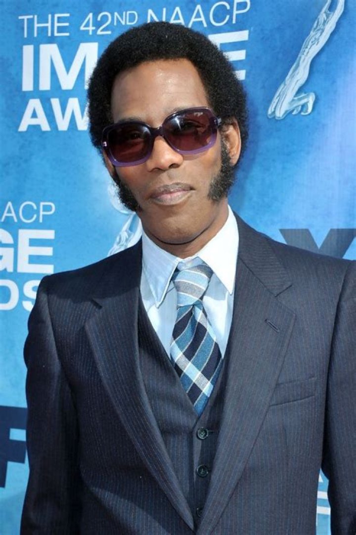 Lance Robertson - Age, Family, Bio