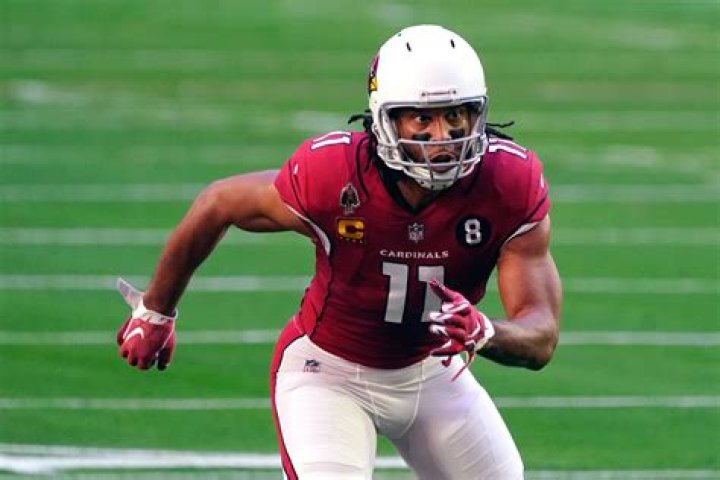 Larry Fitzgerald Net Worth - Wiki, Age, Weight and Height, Relationships, Family, and More