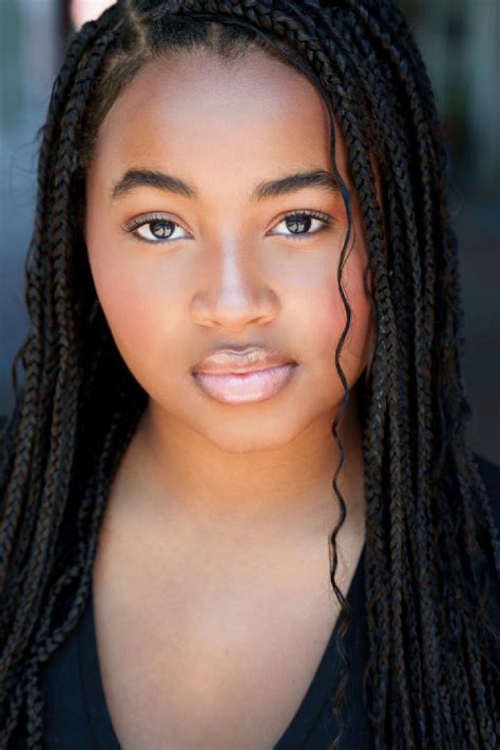 Layla Crawford - Age, Family, Bio