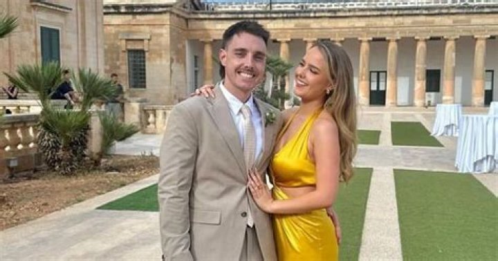 Lazarbeam Girlfriend Name Ilsa Watkins And Dating Timeline