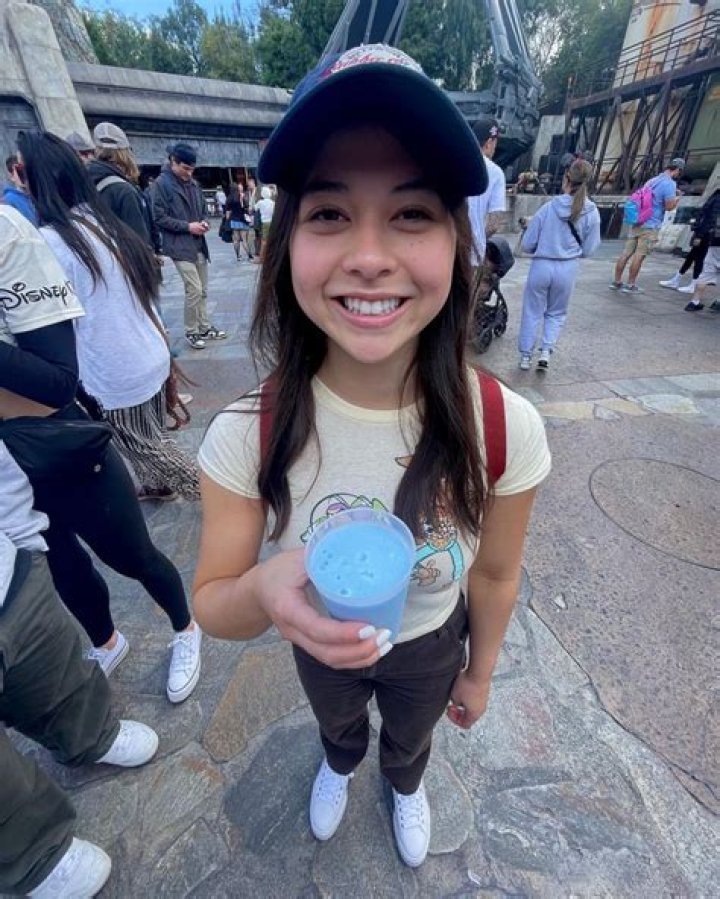 Leah Mei Gold Pets - Celebrity Pets