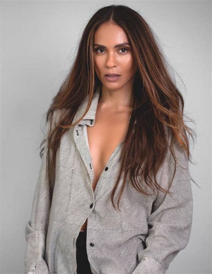 Lesley-Ann Brandt Bio (Wiki) 