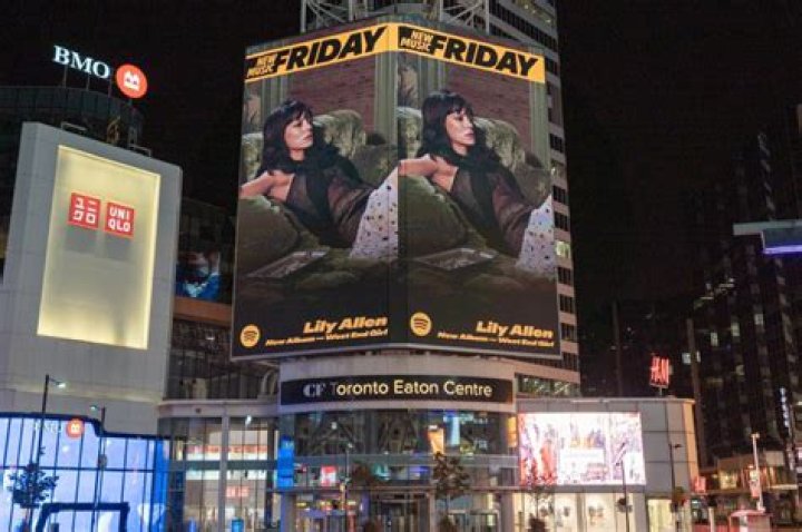 Lily Allen Bio, Facts, Age, Net Worth. Husband, Kids, Boyfriend