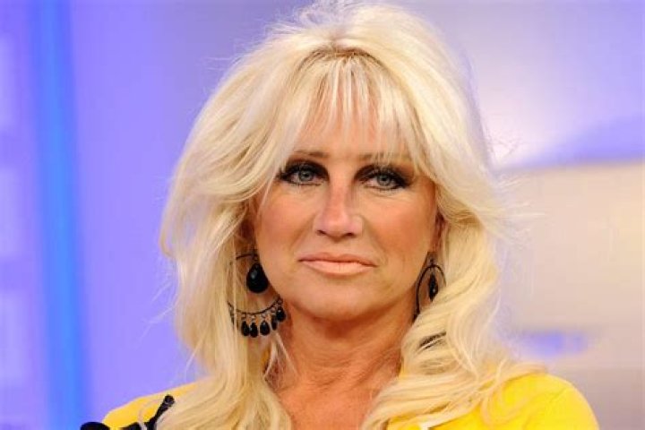 Linda Hogan Net Worth - Wiki, Age, Weight and Height, Relationships, Family, and More