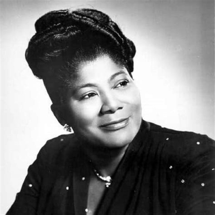 Mahalia Jackson - Trivia, Family, Bio