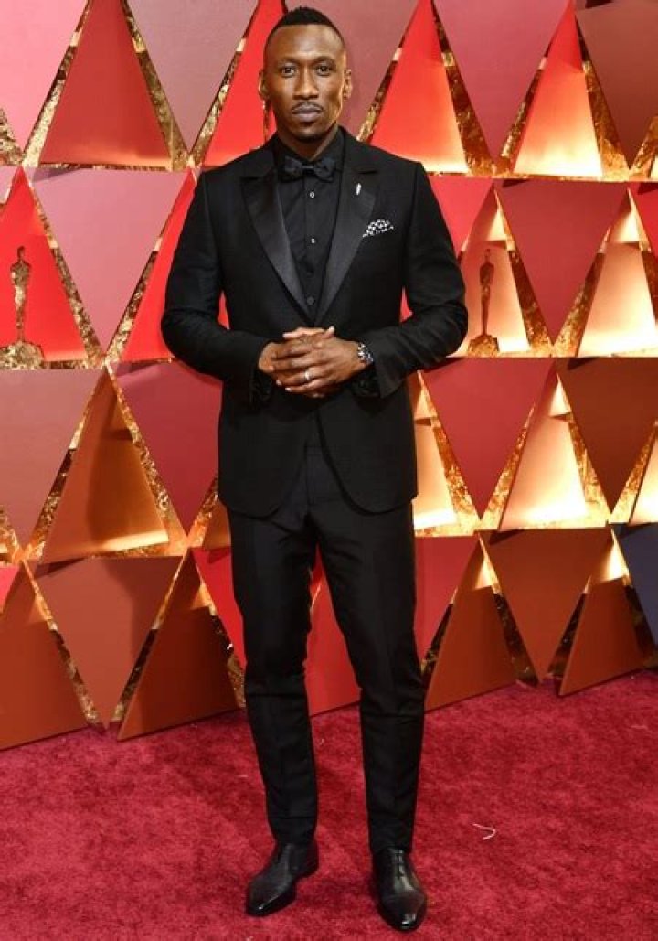 Mahershala Ali Height, Weight, Net Worth, Age, Birthday, Wikipedia, Who, Instagram, Biography