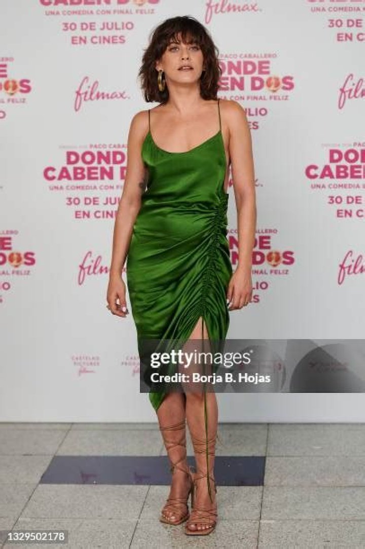 María León Barrios - Age, Family, Bio