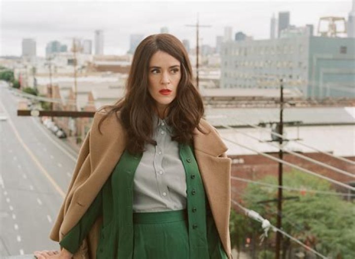 Mary Holland Bio (Wiki) 