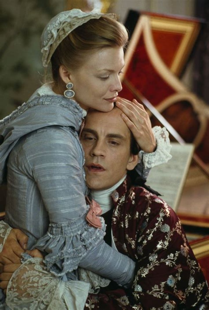 Mary Lee Pfeiffer Bio (Wiki) 