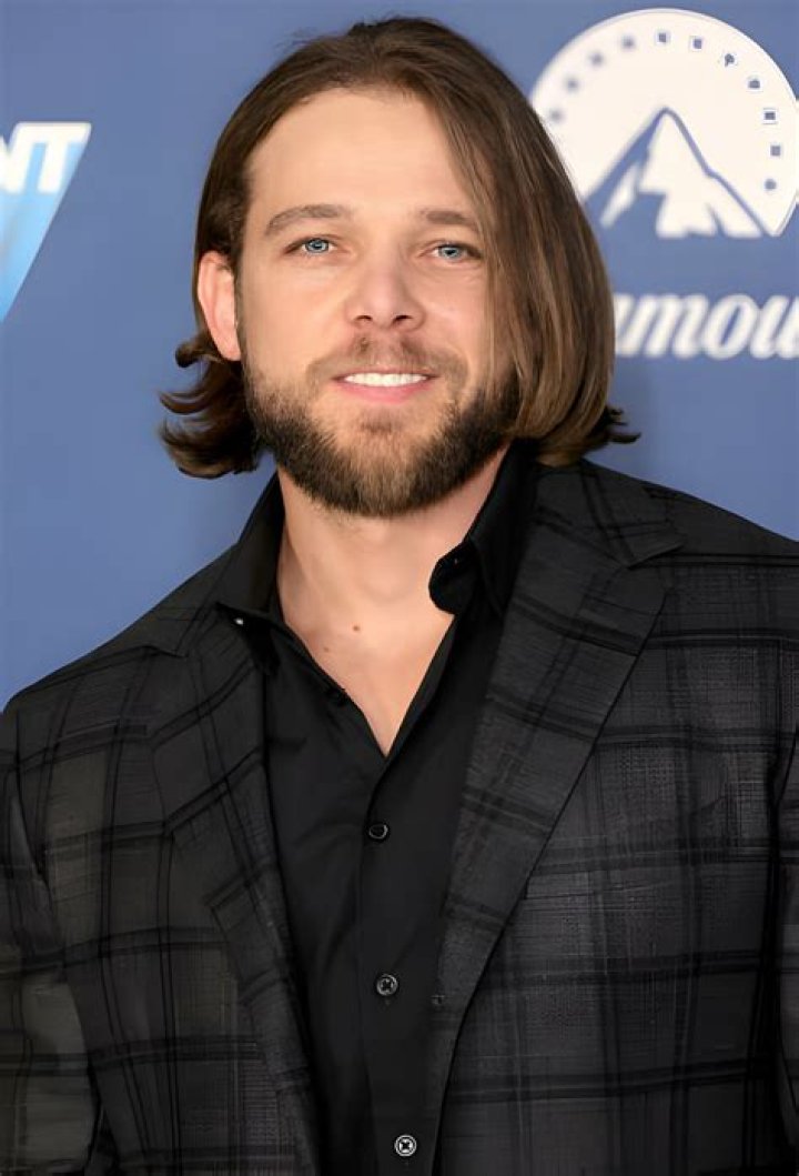 Max Thieriot Net Worth - Wiki, Age, Weight and Height, Relationships, Family, and More