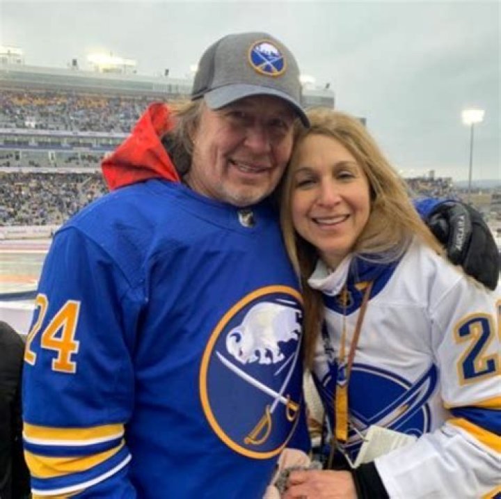 Meet Dylan Cozens Family, Parents Mike Cozens and Sue Bogle? Age And Siblings