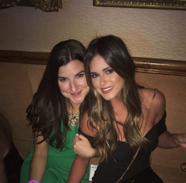 Meet Jojo Fletcher Siblings: Sister Rachel Brother Matt Peter And Ben