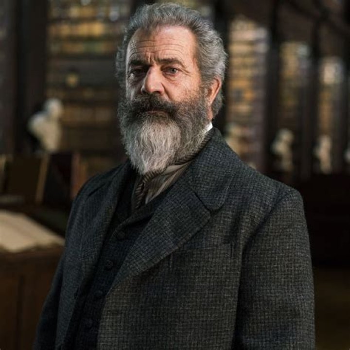 Mel Gibsons’s Net Worth : Career & Charity