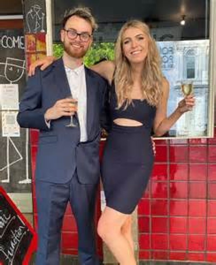 Is She Married? Who Is Her Husband?