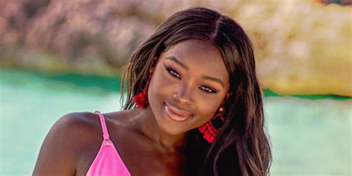 Melinda Melrose - Age, Family, Bio