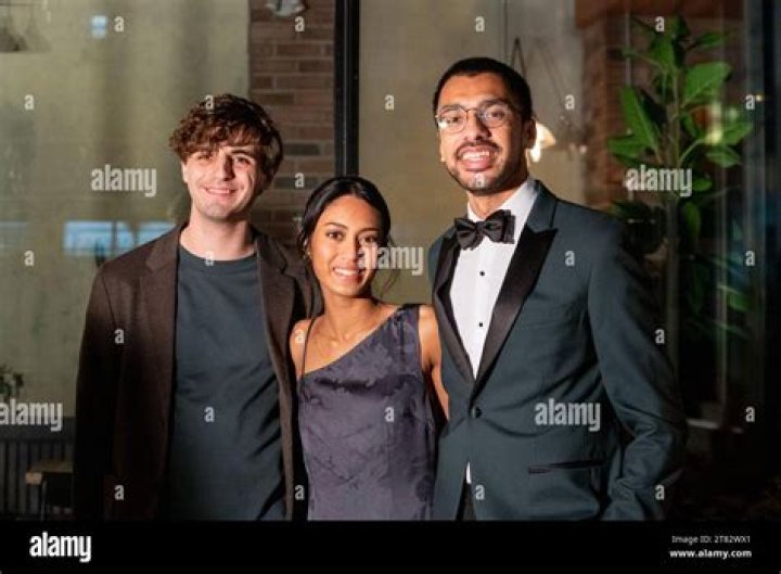 Melissa Fernandes - Age, Family, Bio