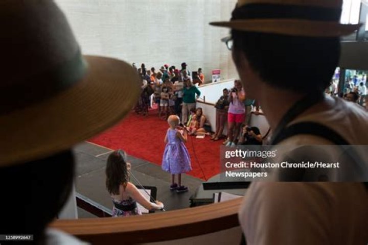 Mia Spargo - Age, Family, Bio