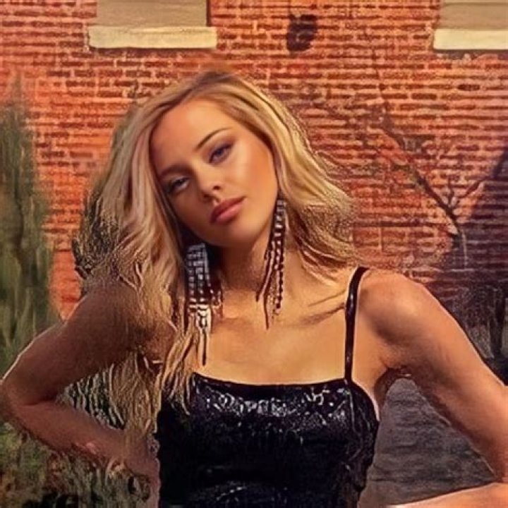 Meet Micarah Tewers- American YouTuber & Costume Designer Bio, Dating & Net Worth