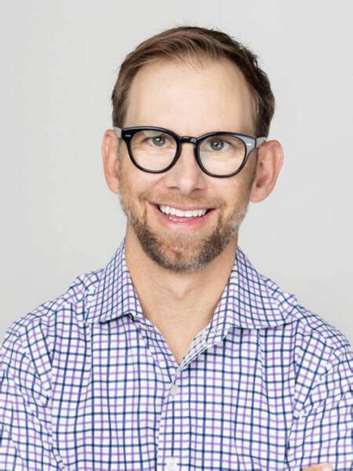 Michael Kutcher Bio (Wiki) 