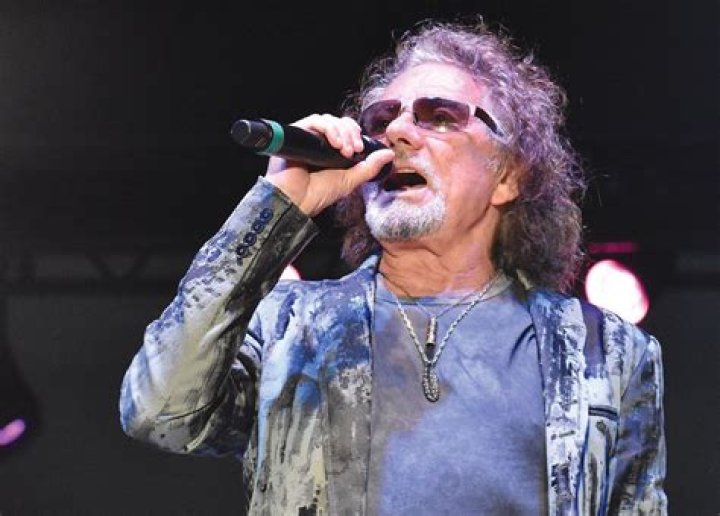 Mickey Thomas Net Worth - Wiki, Age, Weight and Height, Relationships, Family, and More
