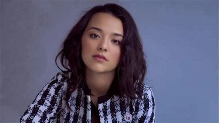 Midori Francis Bio (Wiki) 