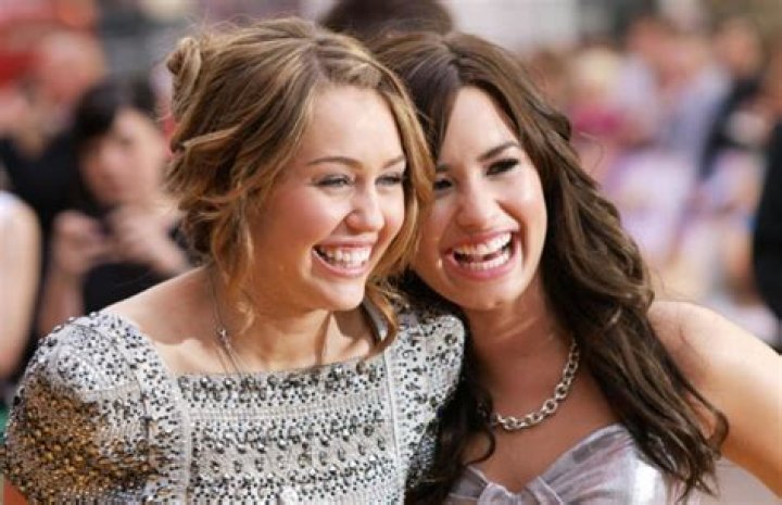 Miley Cyrus and Demi Lovato Reveal Hook Up