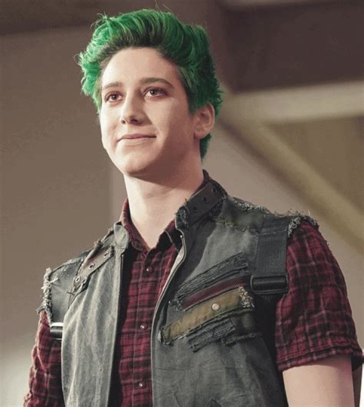 Milo Manheim Bio (Wiki) 