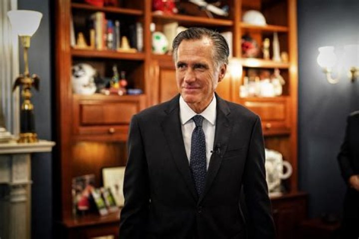 
Mitt Romney Height, Weight, Net Worth, Age, Birthday, Wikipedia, Who, Nationality, Biography 