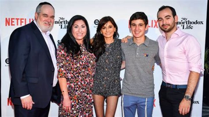 “My Unorthodox Life” Cast Batsheva Haart’s Parents Separated When She Was Still Young