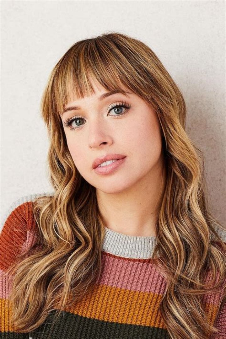 Natalie Lander - Age, Family, Bio