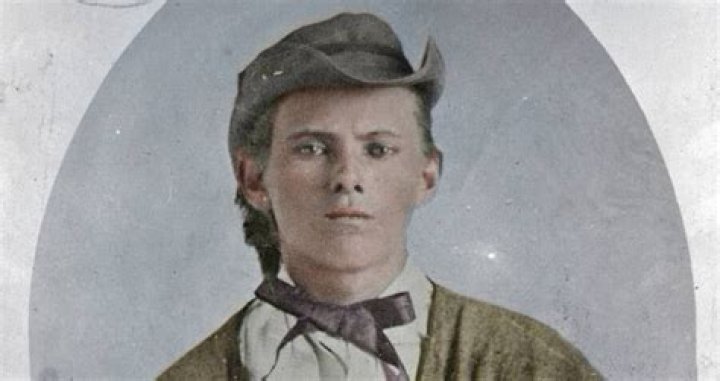 Neo-confederate folk hero Oliver Anthony proclaims love for America’s racial diversity