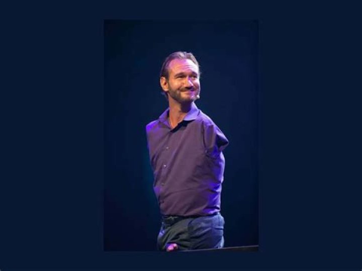 Nick Vujicic - Age, Family, Bio