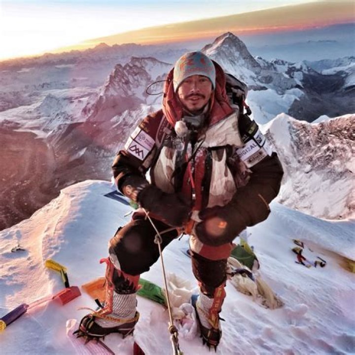 Nirmal Purja Bio-Wiki, Climbed Mountains, Guinness Record, Achievements, NetWorth, Marriage & Measurement
