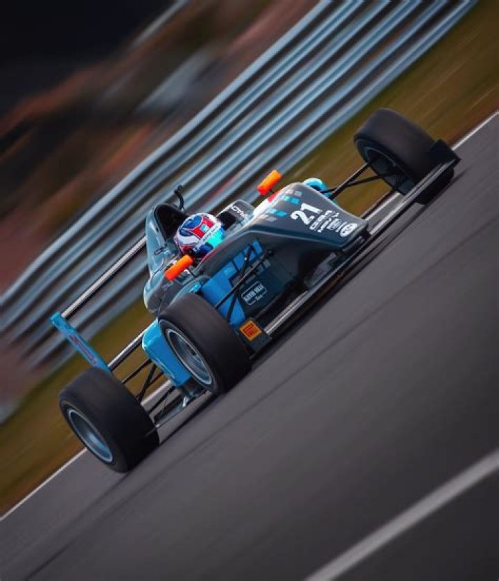 Race Car Drivers Born October 10