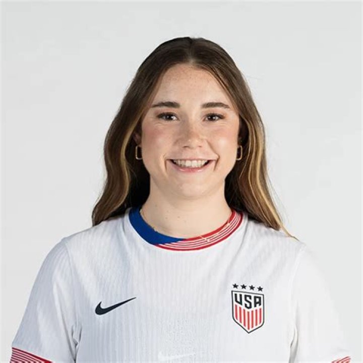 Olivia Moultrie - Age, Family, Bio