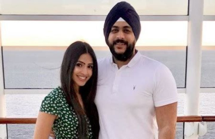 CEO of ClassPass, Payal Kadakia announced that she is expecting her first child together with her husband, Nick Pujji.