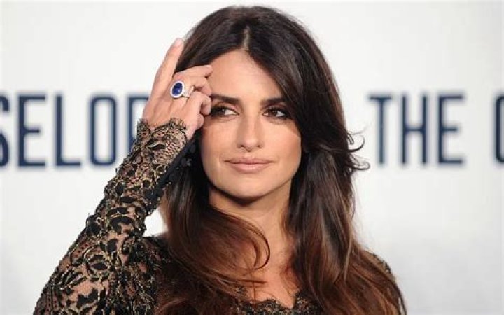 Penelope Cruz Net Worth: Career & Movies