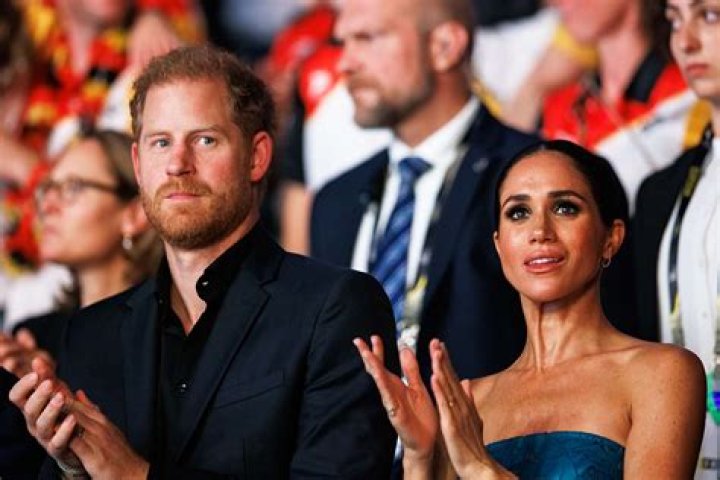 Prince Harry has 'nowhere left to go' as Meghan 'sends clear message' over feud