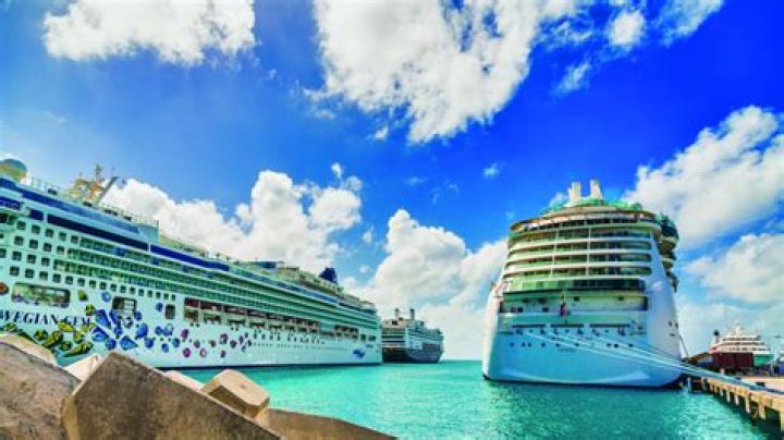 Best Puerto Rico Cruises 2024 & 2025
