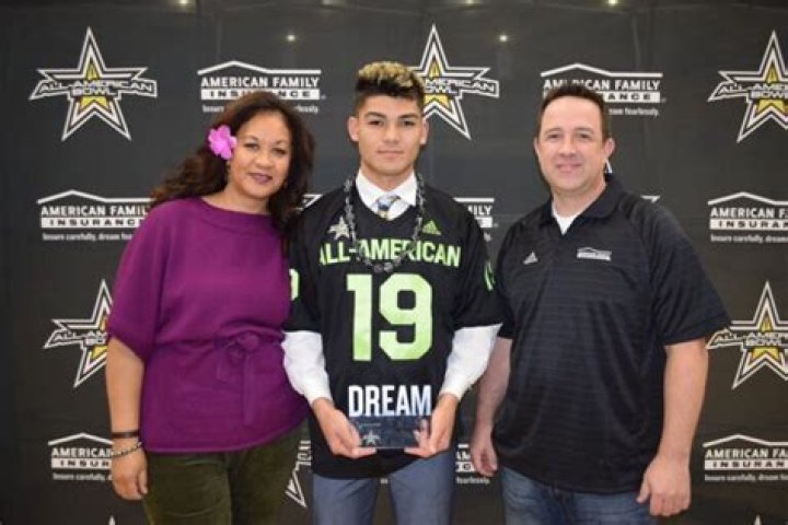 Puka Nacua Family: Brother And Sister Ethnicity