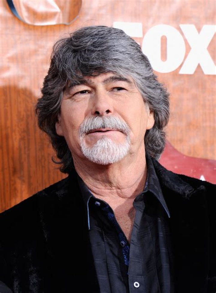 Randy Owen Net Worth - Wiki, Age, Weight and Height, Relationships, Family, and More