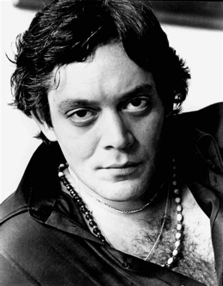 Raul Julia - Trivia, Family, Bio