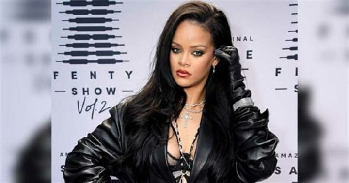 Rihanna named Complex’s ‘#1 Hottest Woman Right Now’: decent choice?