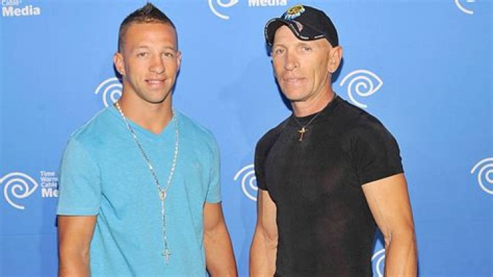 RJ Molinere Net Worth - Wiki, Age, Weight and Height, Relationships, Family, and More