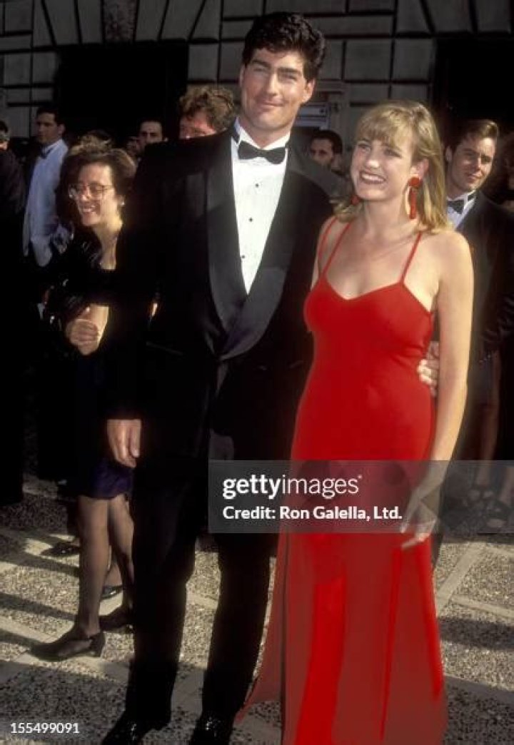 Robert Coron, Husband of Cynthia Geary! Know His Real Estate, Wife, Seattle, Children, Net Worth, & More.