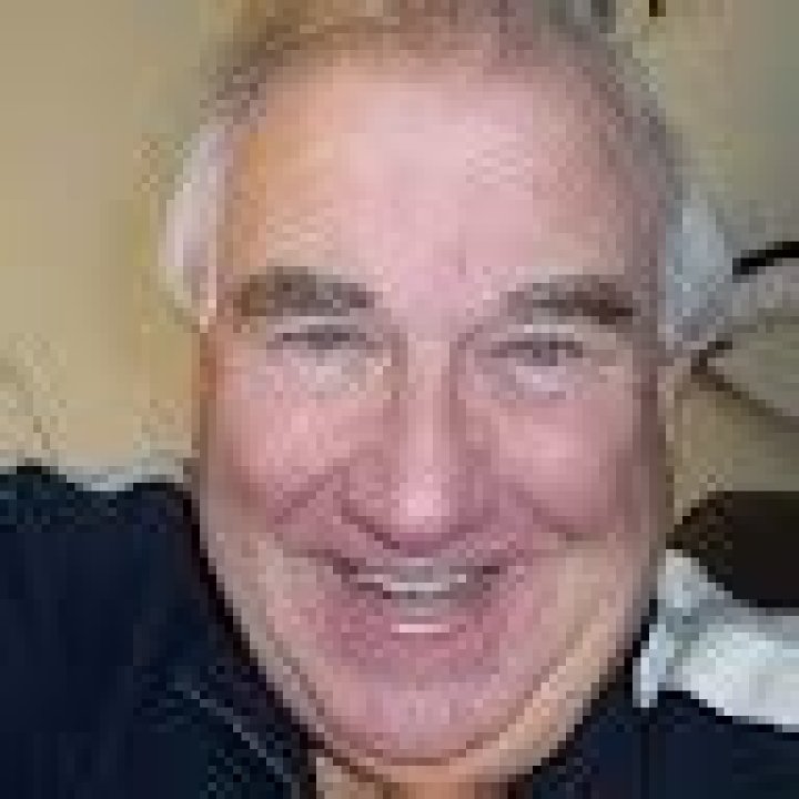 Ron Blackledge - Age, Family, Bio
