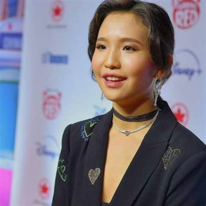 Rosalie Chiang Bio (Wiki) 