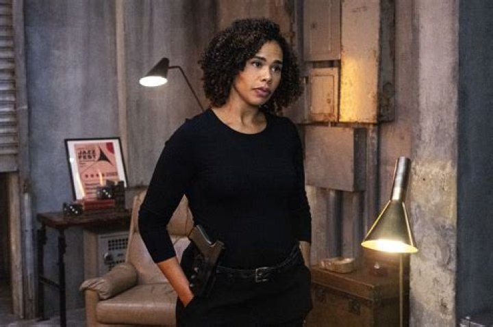 Roxy Sternberg - Age, Family, Bio