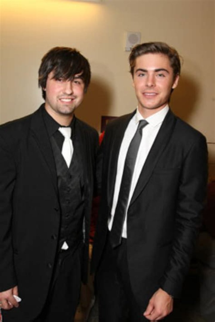 Ryne Sanborn Net Worth - Wiki, Age, Weight and Height, Relationships, Family, and More